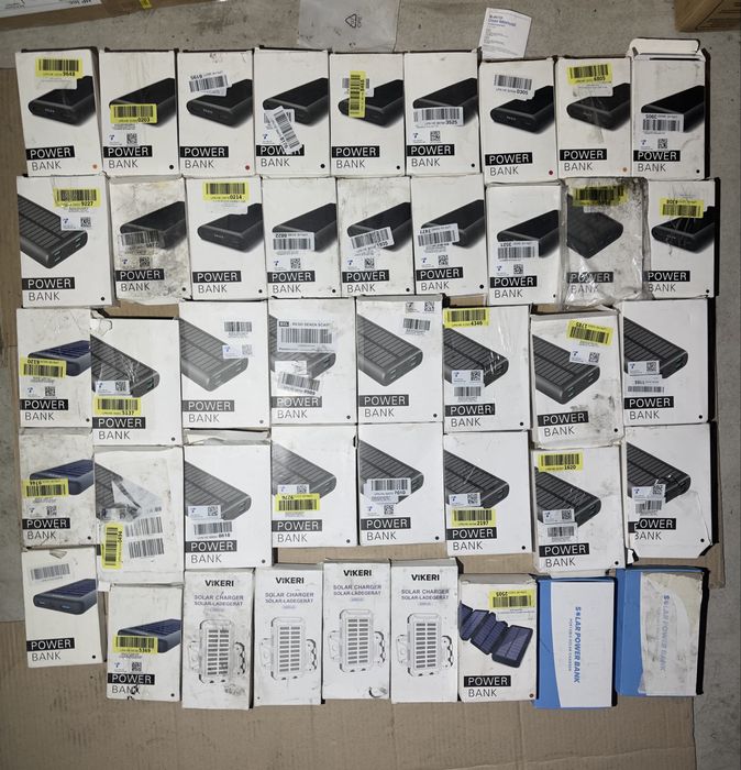 Повербанки 26800mAh на сонячних панелях Fast Charging