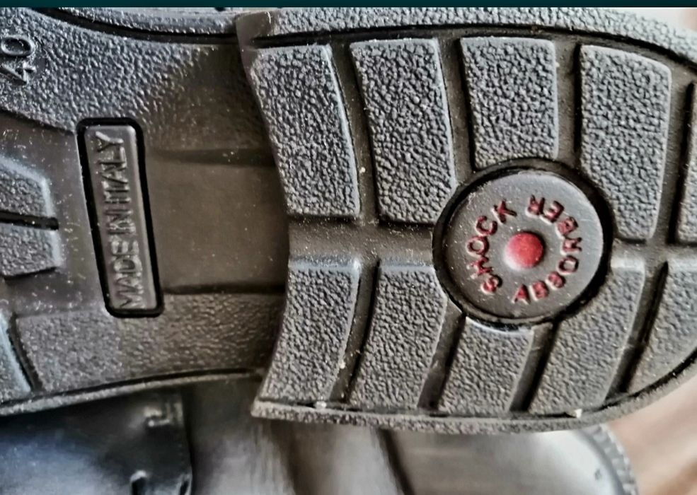 Skórzane pantofle męskie 40,shock absorber