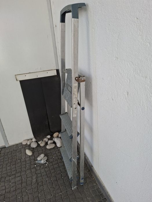 Escada escadote usado