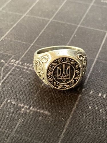 Продам срібну Печатку стан хароший