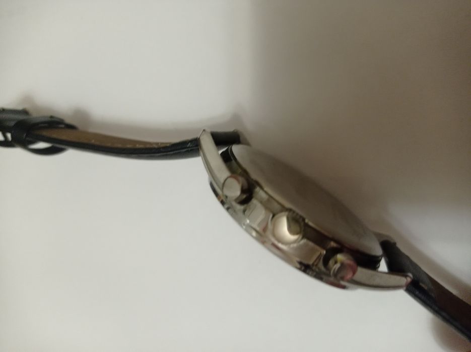 Продам наручные часы sekonda.