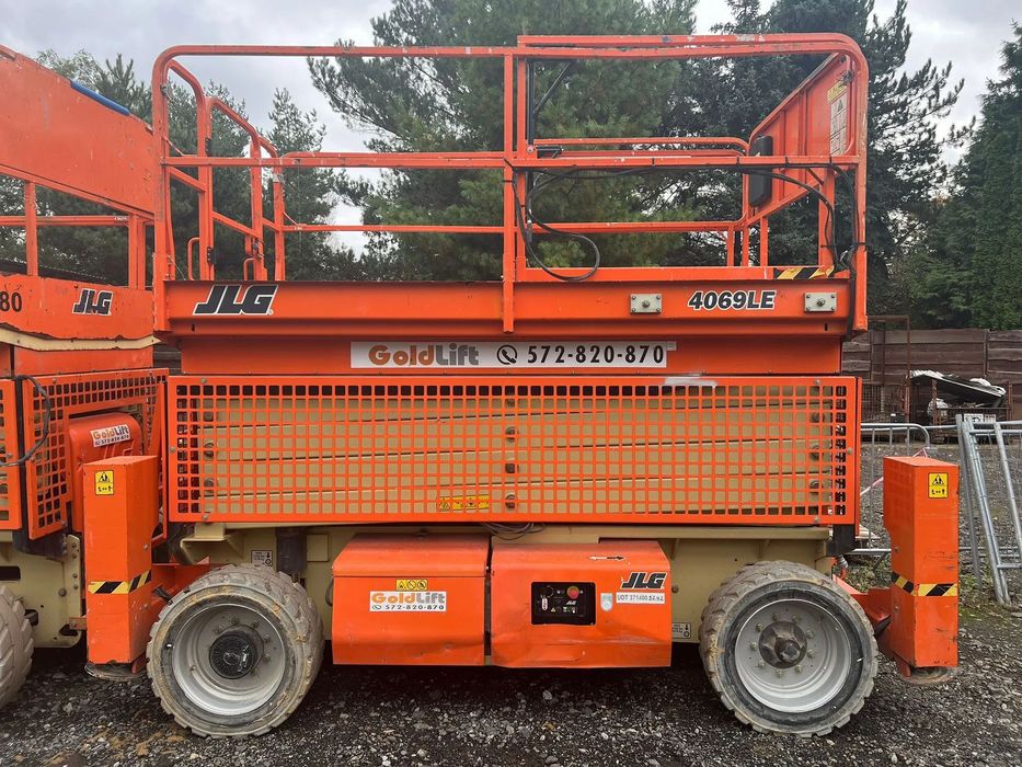 JLG 4069 LE  Podnośnik nożycowy, elektryczny, zwyżka JLG 4069 LE , jak nowy