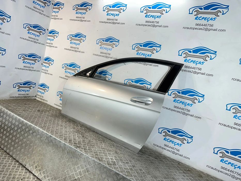 Porta Frente Frontal Esquerda Original Mercedes Benz Class C Coupe