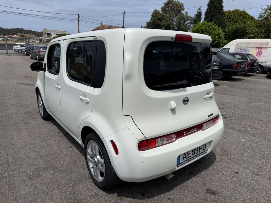 Nissan Cube 1.6i 110CV