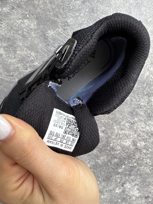 (28.5 р) Дитячі черевики Adidas Terrex Mid Gore-tex, Устілка 17.8 см