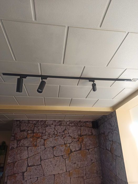 Calhas + Focos de interior-Led 15w