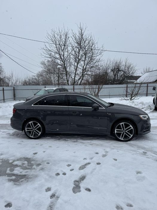 Продам Ауді А3 s-line 2018рік.