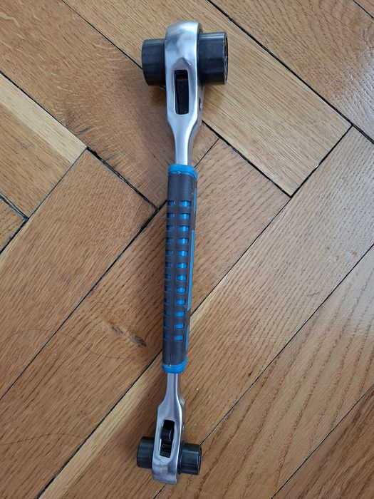 Klucz rowerowy z grzechotka