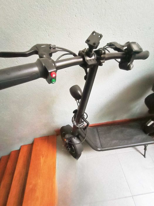 Trotinete eléctrica com assento bogist m5 pro nova