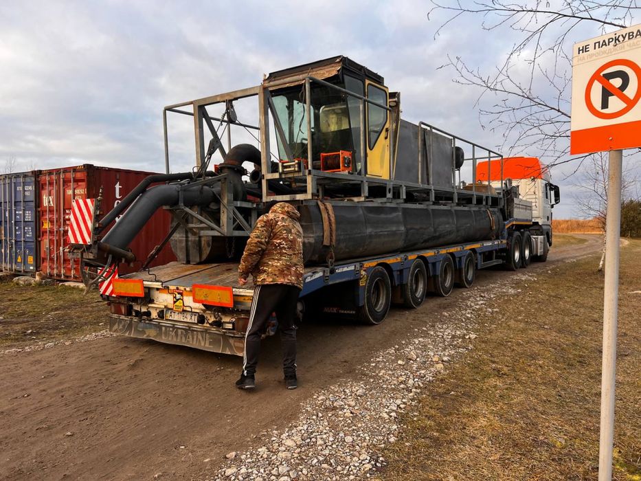 Земснаряд чистка водойм, добування піску