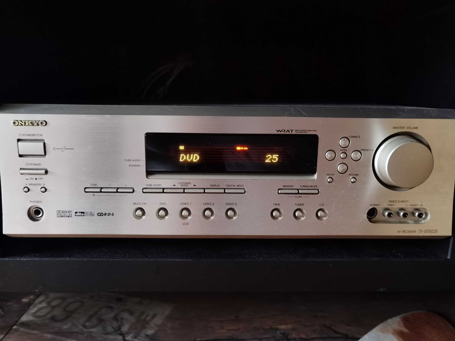 Amplituner Onkyo TX-SR502E