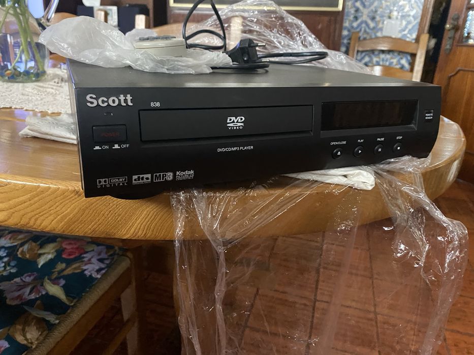 Aparelho DVD  Scott 838 antigo