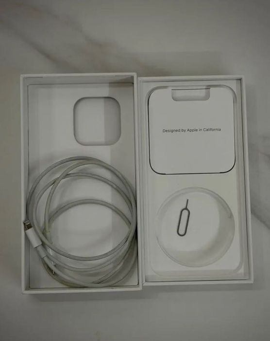 Продам iPhone 14 pro