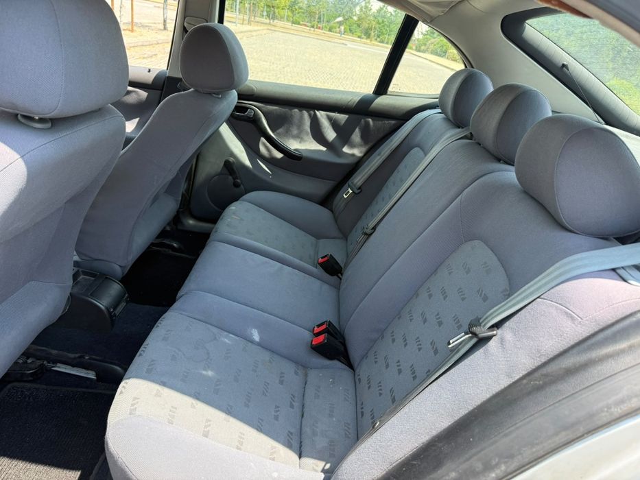 Seat leon 1.4 gasolina