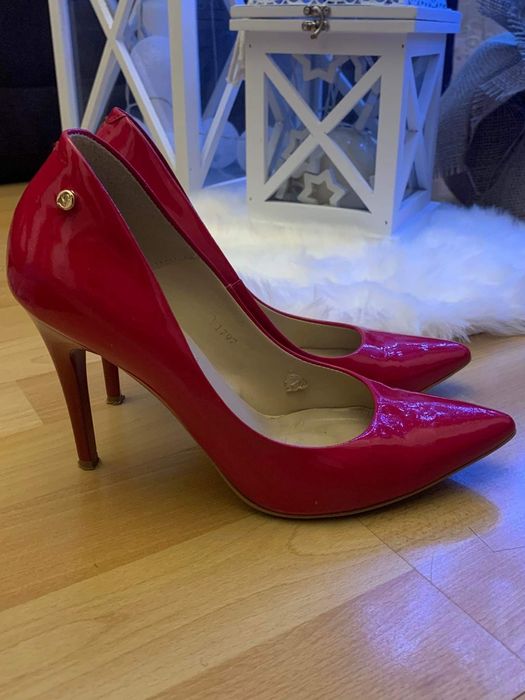 Czółenka  firmy Sala r. 38 fuksja