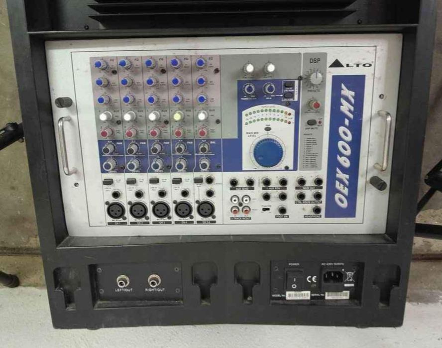 Som completo + mesa + microfone