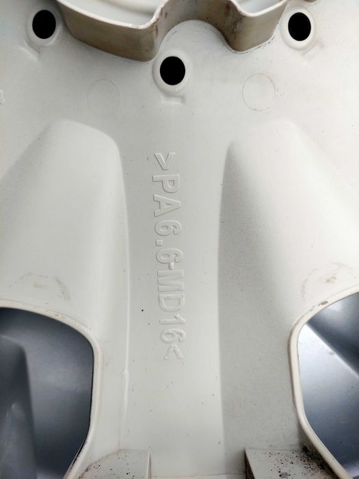 Kołpaki Volkswagen 15" oryginał komplet  K132