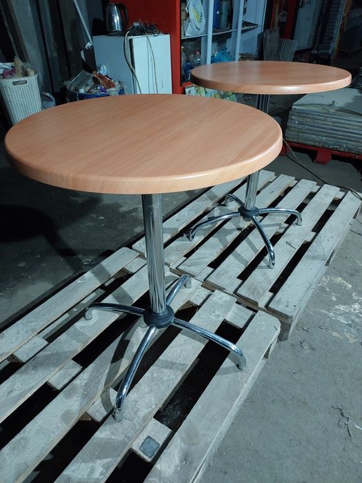 Распродажа! Столы для кафе Б/У.