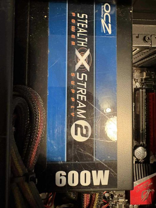 Komputer stacjonarny