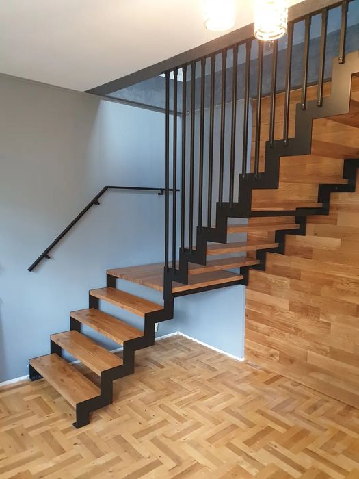 Konstrukcja do schodow loft