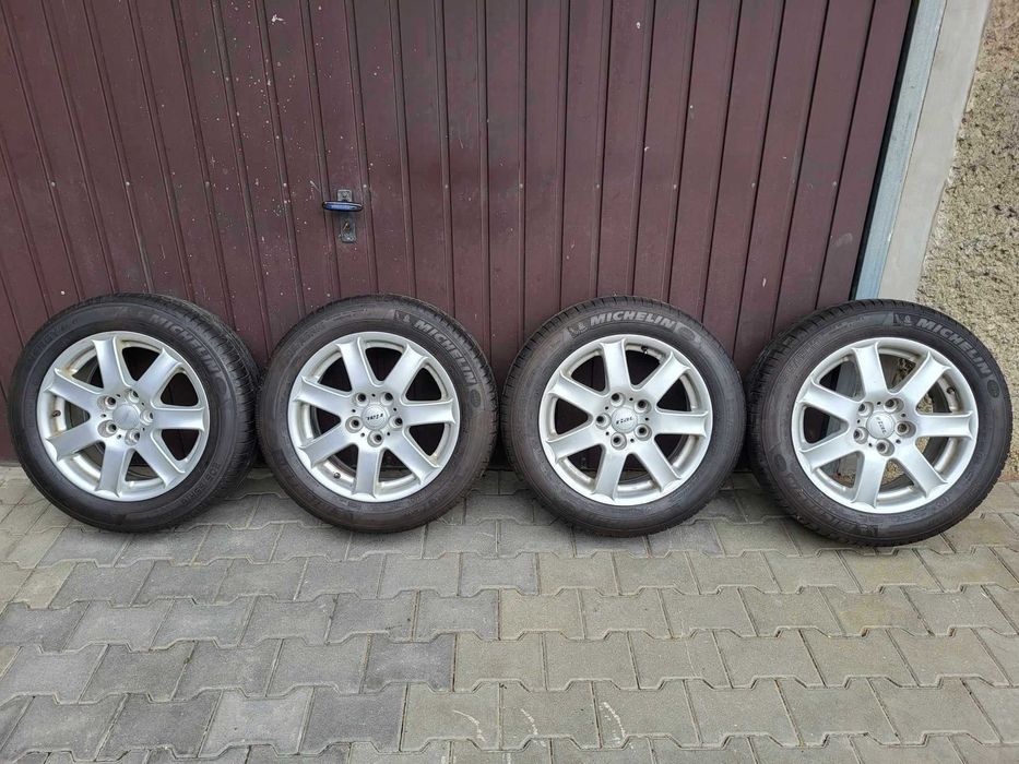 aluminiowe felgi z oponami z BMW michelin alufelgi