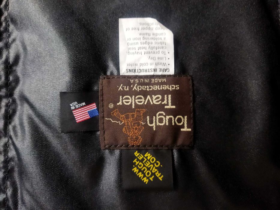 Жилет рыбака Tough Traveler Made in USA.