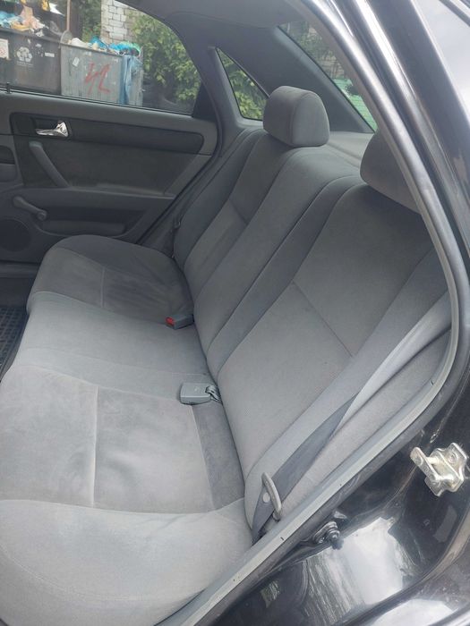 Шевролє Лачеті в гарному стані