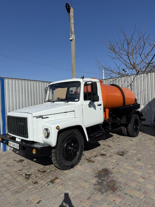Продам  Ассенизатор газ 3307