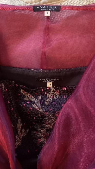 Vestido de cerimónia preto comprido usado c/ bolero rosa fushia,