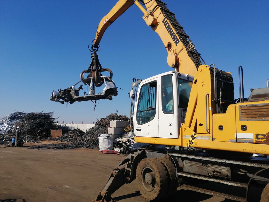 ZŁOMOWANIE POJAZDÓW, Kasacja Pojazdów, Demontaż, Skup Aut, Dojeżdżamy