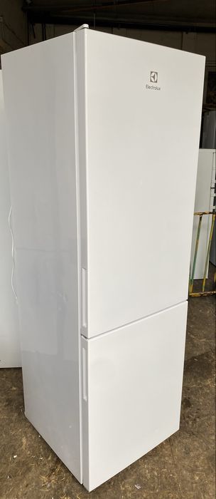 Lodówko zamrażarka ELECTROLUX NO FROST