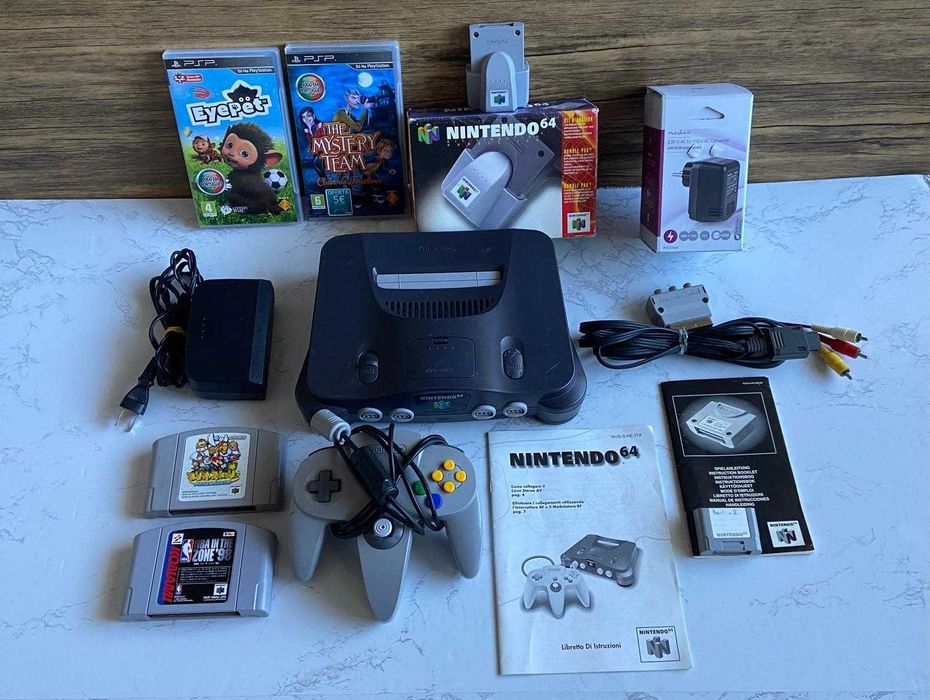 Consola JPN Nintendo 64 + jogos + acessórios