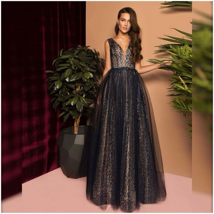 Вечірня сукня