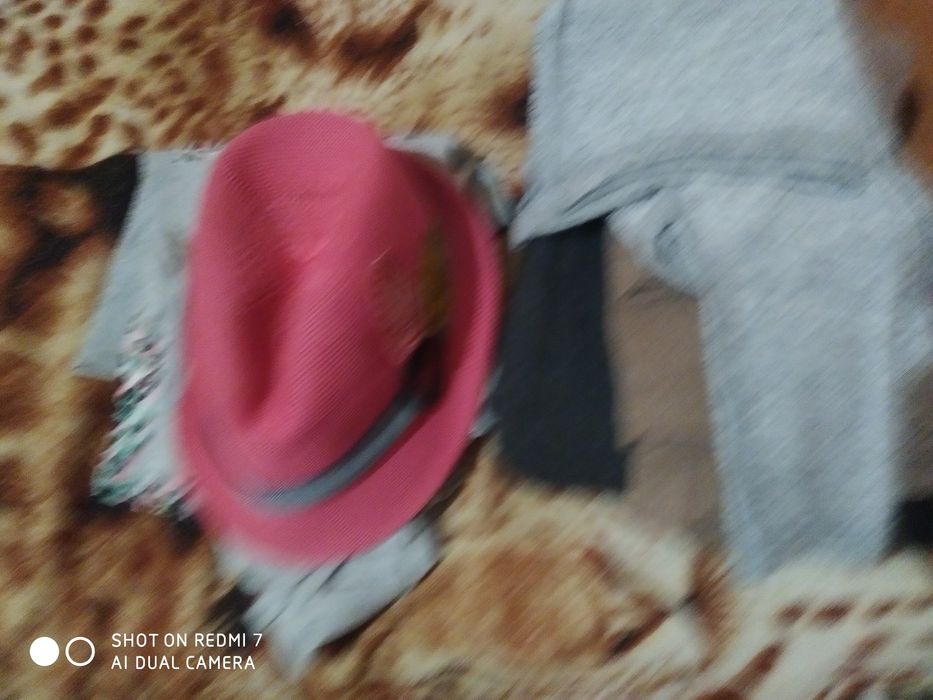 Віддам одяг для дівчинки