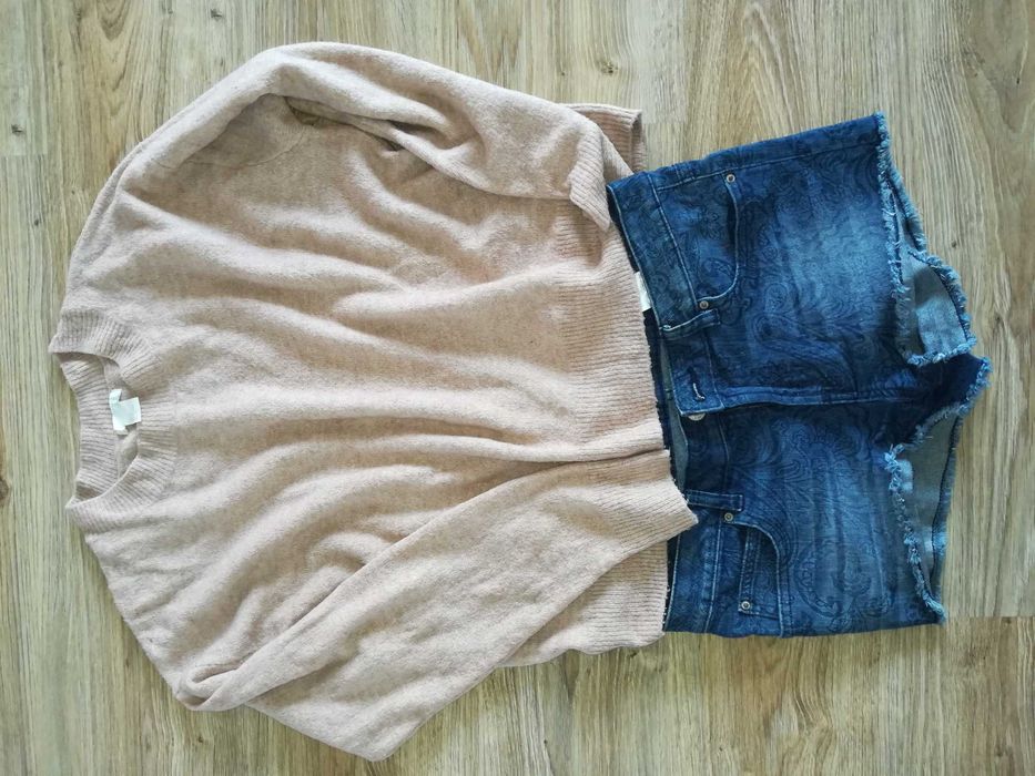 Bezowy ciepły sweterek h&m