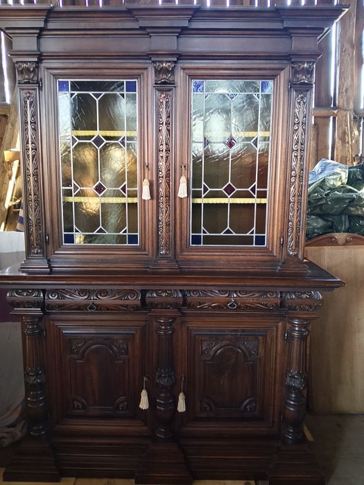 Piękny kredens -bufet antyk w idealnym stanie