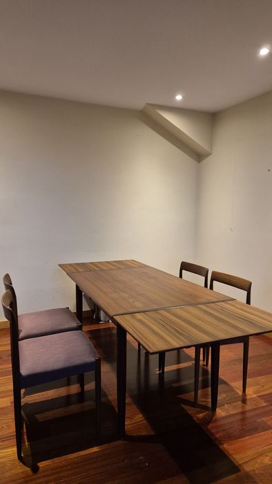 Mesa e Cadeiras Nórdicas / Escandinavas