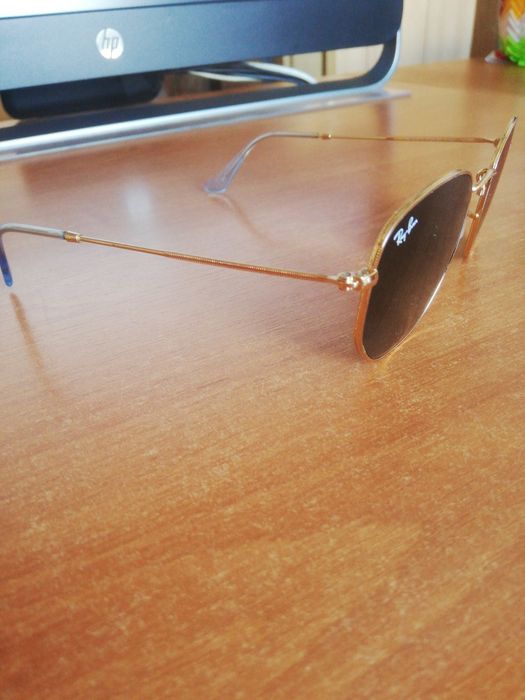 Okulary przeciwsłoneczne Ray Ban + futerał