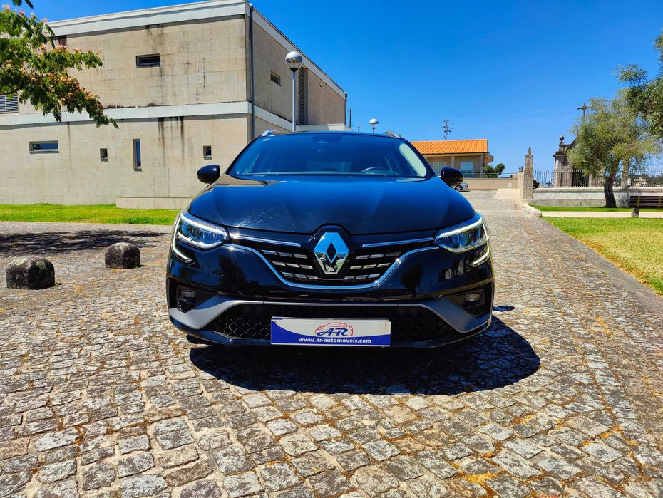 Renault Mégane Sport Tourer 1.6 E-Tech Plug-In Hybrid R.S. Line