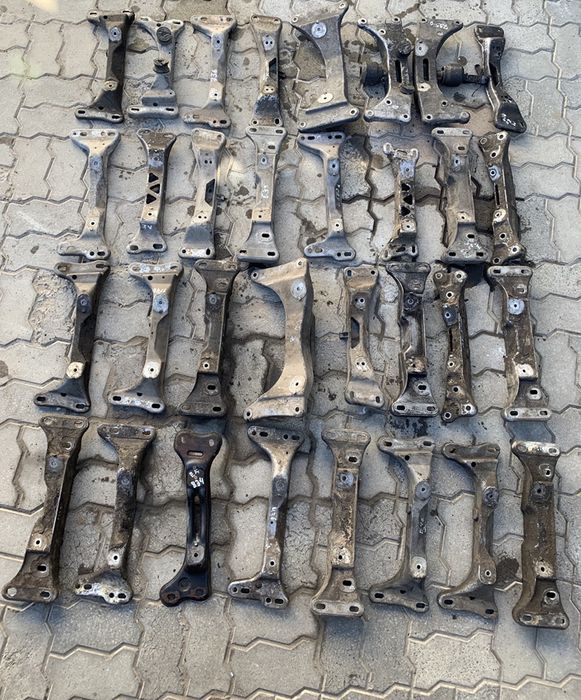 Лапа Ліва Права Бмв  Е36 Е38 Е39 Е46 Е53 Е60 Bmw