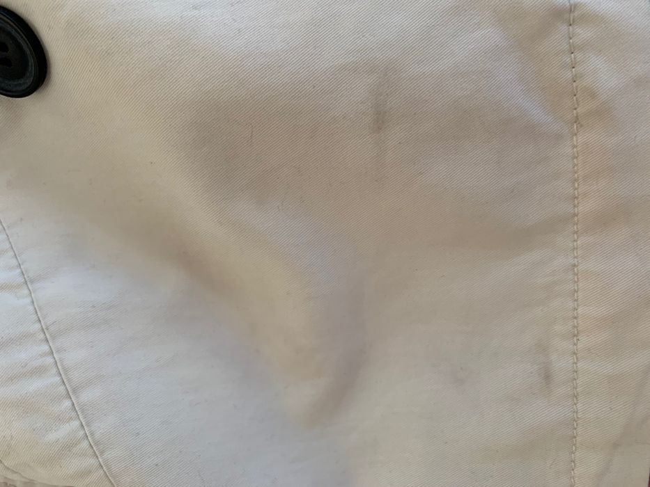 Krótki beżowy płaszcz kurtka na wiosnę trencz z paskiem bawełna cotton