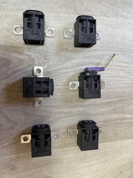 Піропатрон пиропатрон АКБ  акумулятор Ауди кью ку 5 Audi Q5 2008-2017