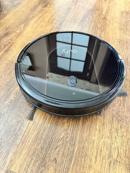 Робот пилосос Еufy RobotVac 30 c