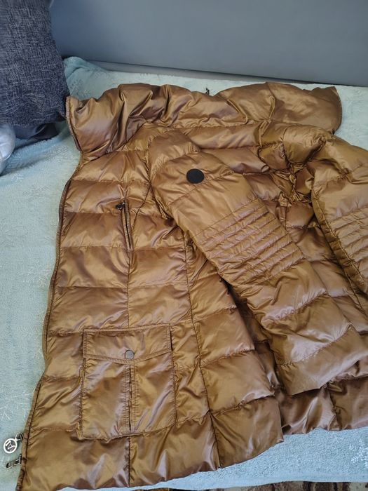 Пуховік жіночій от Max Mara