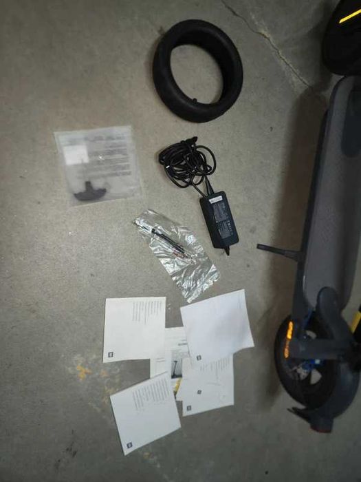 Trotinete Elétrica Xiaomi Mi Electric Scooter 3