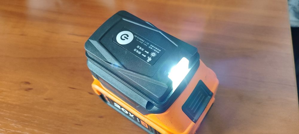 Адаптер на акумулятор з макіта посадкою