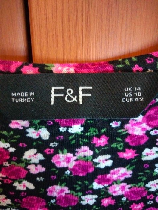Шикарне ніжне плаття сукня від F&F, L