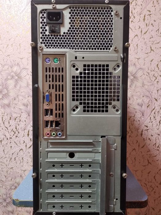 Настольный компьютер