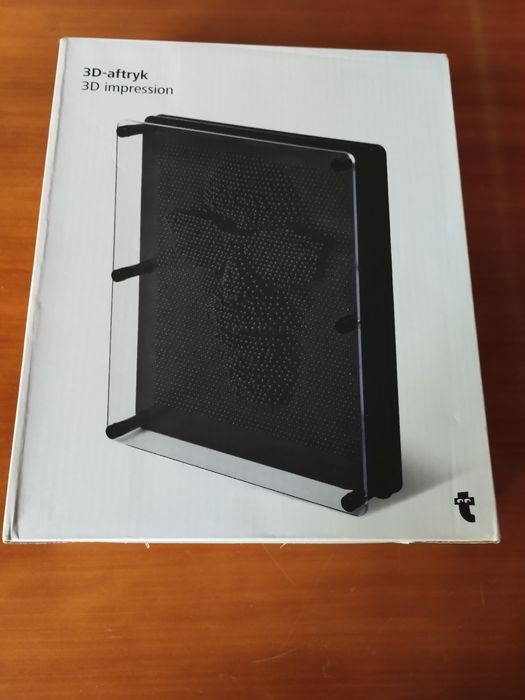 Brinquedo Escultura 3D Pin Art / 3D Impression (Na Caixa Original)