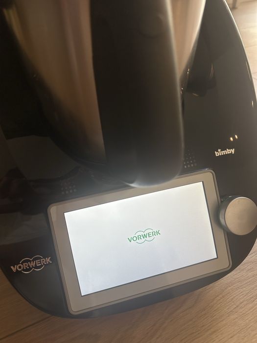 Vendo Bimby TM6 preta com OFERTA de Copo extra